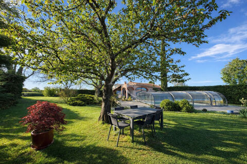   Fontenilles Belle Villa T6 + d�pendance T2 dans un Parc magnifique ! Maison - 5 pi�ce(s) - 176 m�