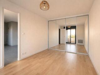 Appartement à louer 2 pièces 48 m²