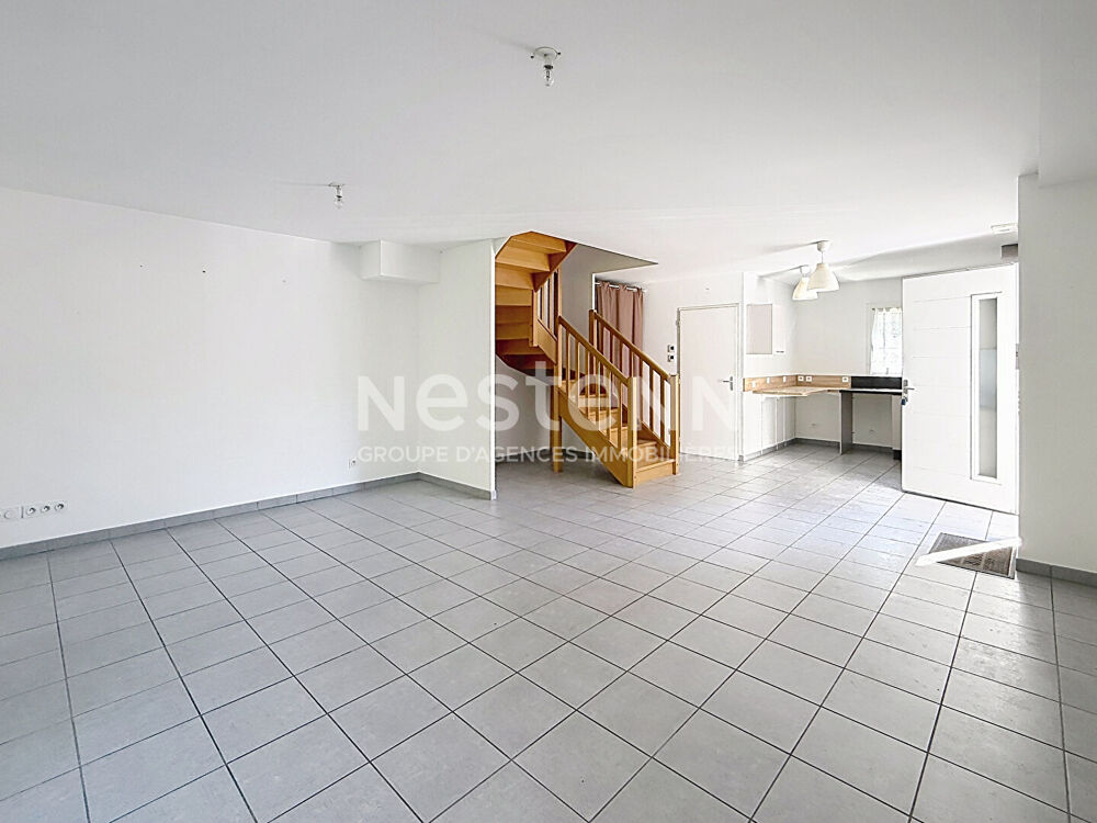 Maison récente 5 pièces de 101,50 m2 avec garage Secteur Parc du Chêne 69500 Bron