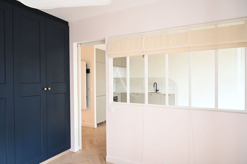 Location Appartement Appartement Asnières-sur-Seine 2 pièces - 1250CC Asnieres sur seine