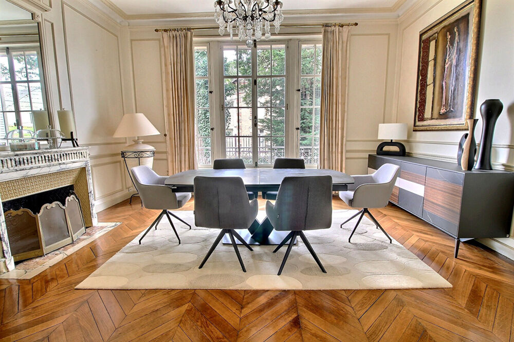 Demeure de prestige Proche de Château Thierry 10 pièce(s) 295 m2