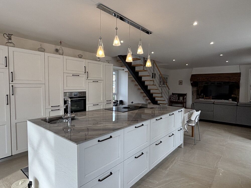Propriété en granite XVIe et XIXe