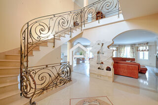  Maison à vendre 10 pièces 450 m²