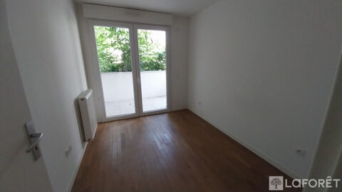  Appartement � louer 5 pi�ces 99 m�