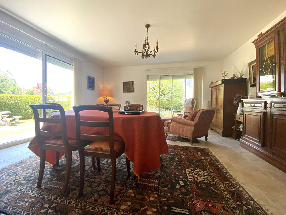 Maison à vendre à Vannes 3 chambres 1 bureau Garage Jardin
