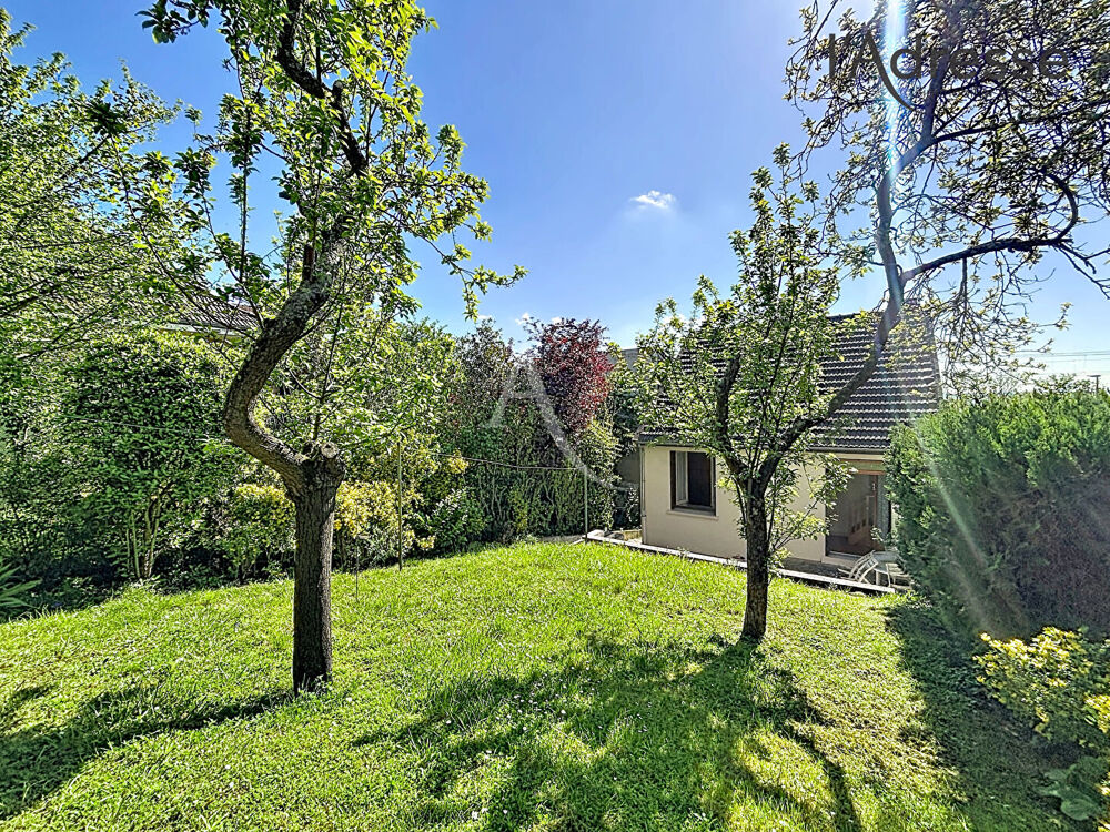Maison 5 pièces 110 m² · à Suresnes · 110 m² · 698 000 €