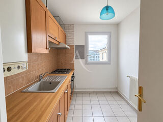  Appartement à louer 2 pièces 44 m²