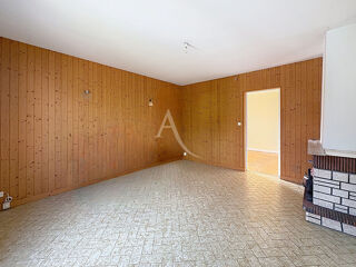  Appartement à louer 4 pièces 70 m²