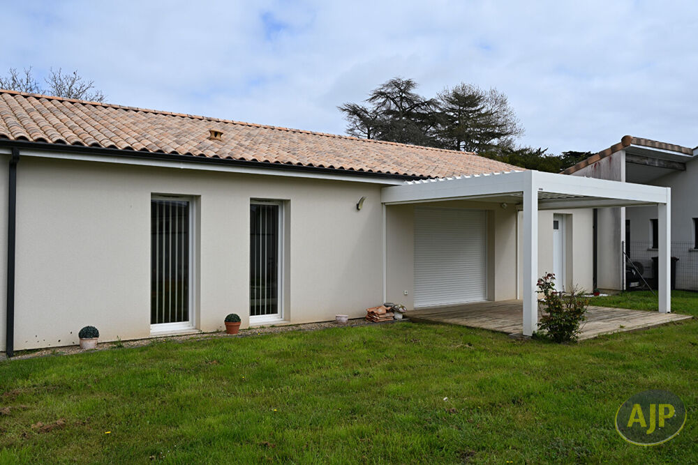 MAISON st Germain du Puch 4 pièce(s) 89 m2