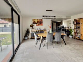  Maison 4 pi�ces 100 m� Labastidette