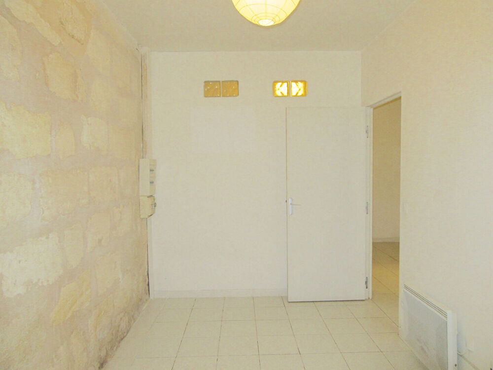 Vente Appartement A VENDRE APPARTEMENT DE TYPE 2 LOUE - SECTEUR BORDEAUX VICTOIRE / CAPUCINS Bordeaux