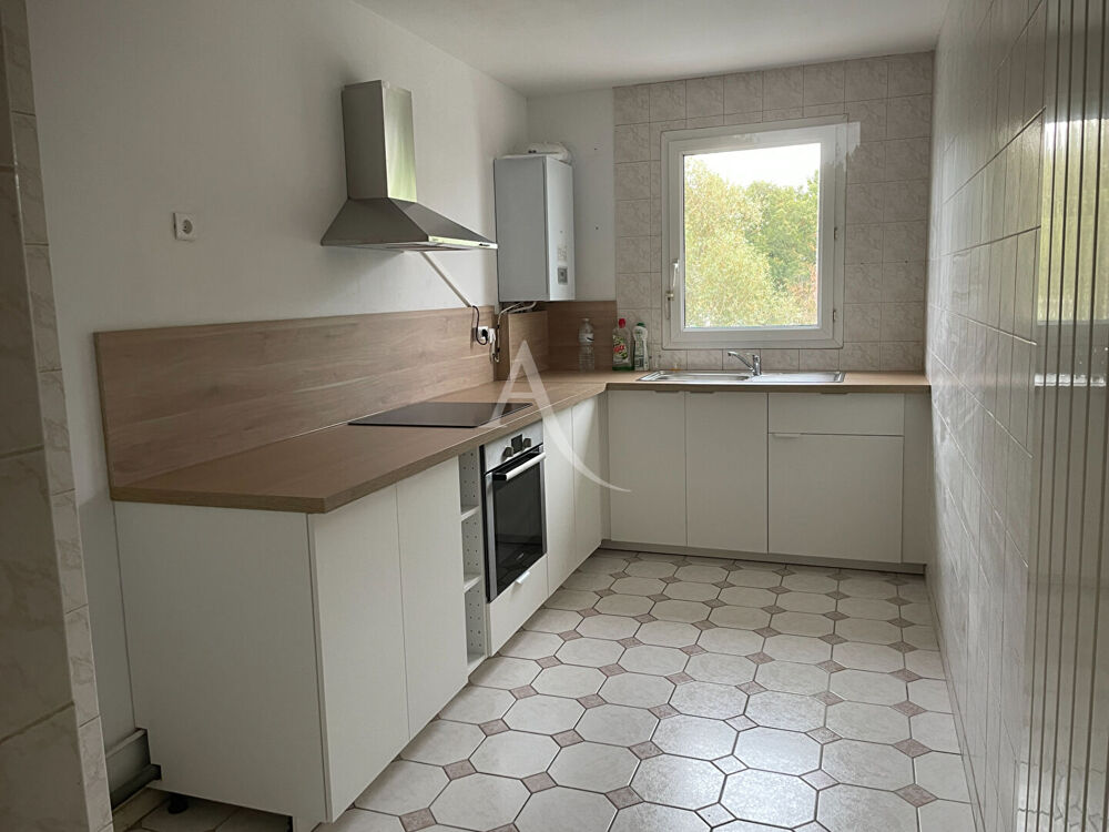Location Appartement ST THIBAULT DES VIGNES - 4 PIECES Saint thibault des vignes