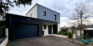  Maison  vendre 6 pices 146 m