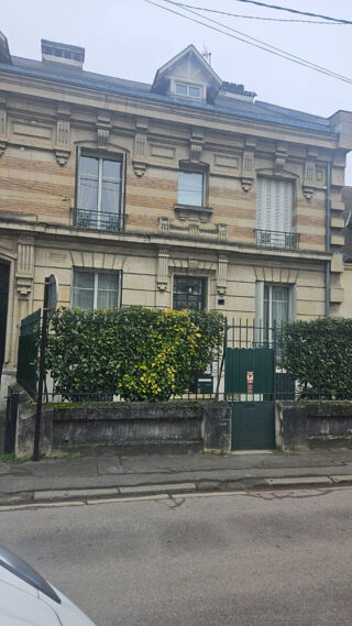  Maison à vendre 10 pièces 164 m²