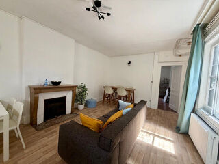  Appartement à louer 3 pièces 68 m²