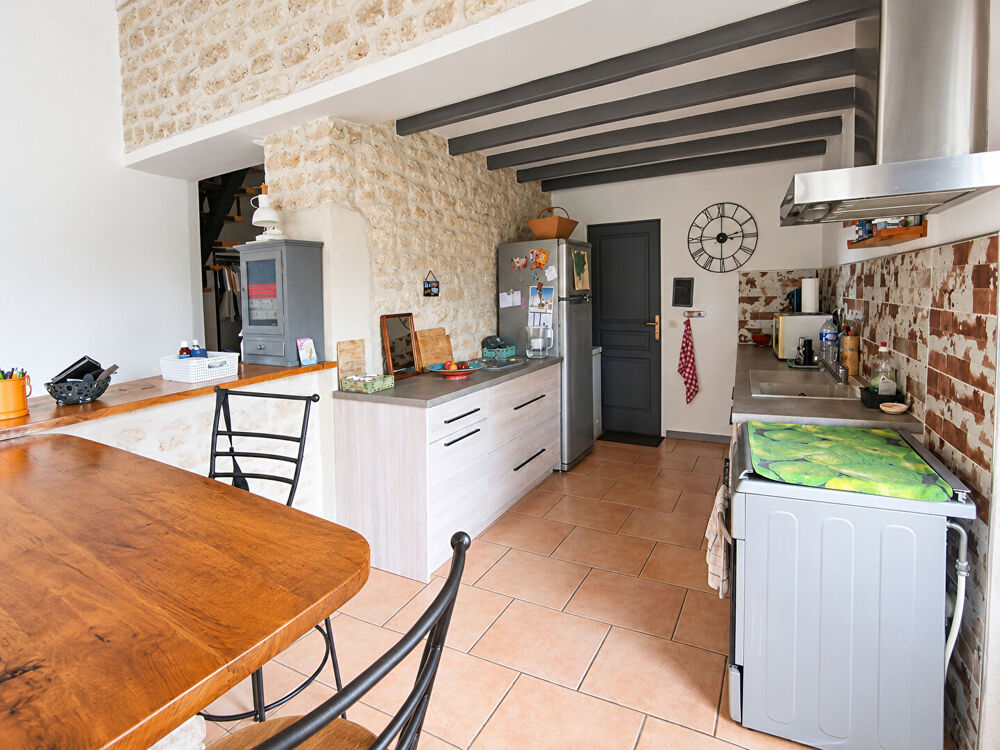 Vente Maison Maison Beaugeay 4 pièce(s) 143 m2 Beaugeay