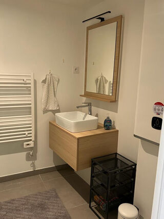  Appartement  louer 1 pice 42 m