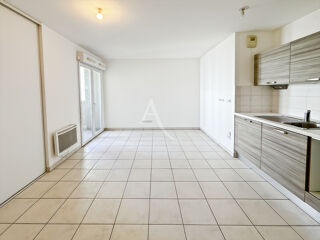  Appartement à louer 1 pièce 30 m²