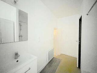  Immeuble à vendre 5 pièces 121 m²