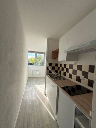  Appartement à louer 1 pièce 21 m²