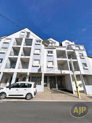  Appartement à louer 3 pièces 54 m²