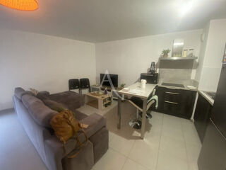  Appartement à louer 1 pièce 38 m²