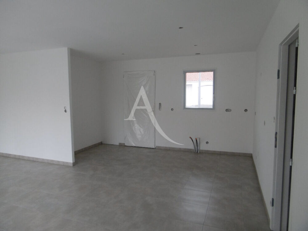 Location Maison Sallertaine, maison de 4 pièce(s) 88.20 m² Sallertaine