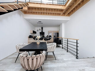  Maison � vendre 8 pi�ces 225 m�