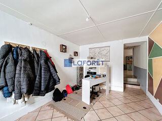  Maison � vendre 10 pi�ces 296 m�