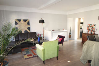  Maison  vendre 6 pices 200 m