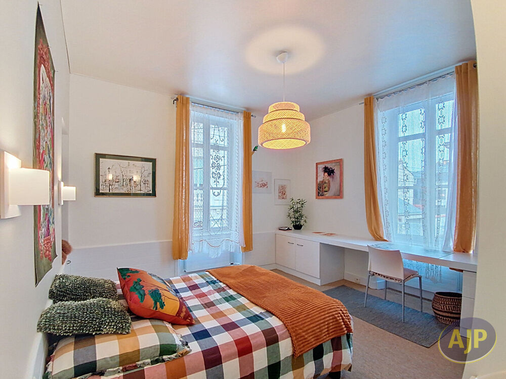 � vendre  Villa La Roche-sur-Yon (85000)