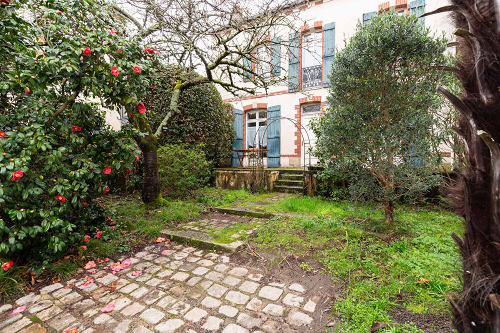 Vente Maison A VENDRE EN IMPASSE NANTES JARDIN DES PLANTES MAISON FAMILIALE Nantes