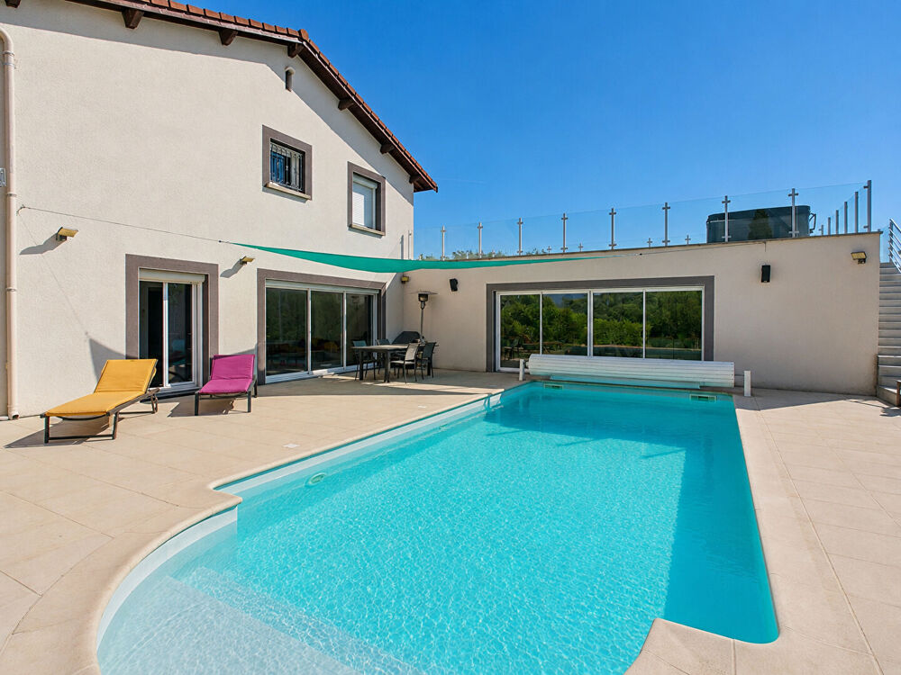 Maison 7 pièces 304 m² · à Annonay · 304 m² · 730 000 €