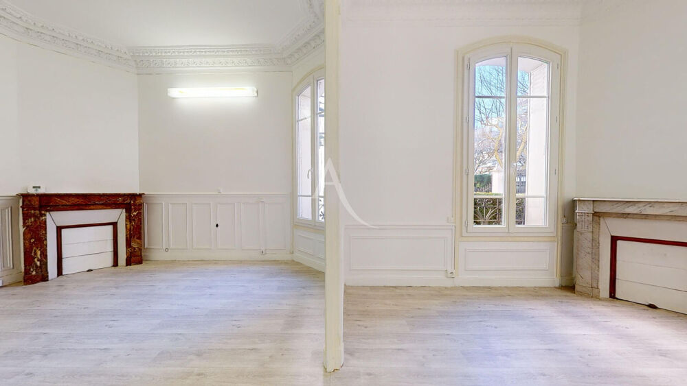 Vente Appartement LE RAINCY Appartement 4 pièces / Profession Libérale 76m2 Le raincy