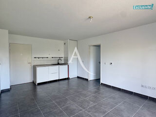  Appartement à louer 2 pièces 41 m²