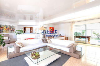  Maison � vendre 7 pi�ces 310 m�