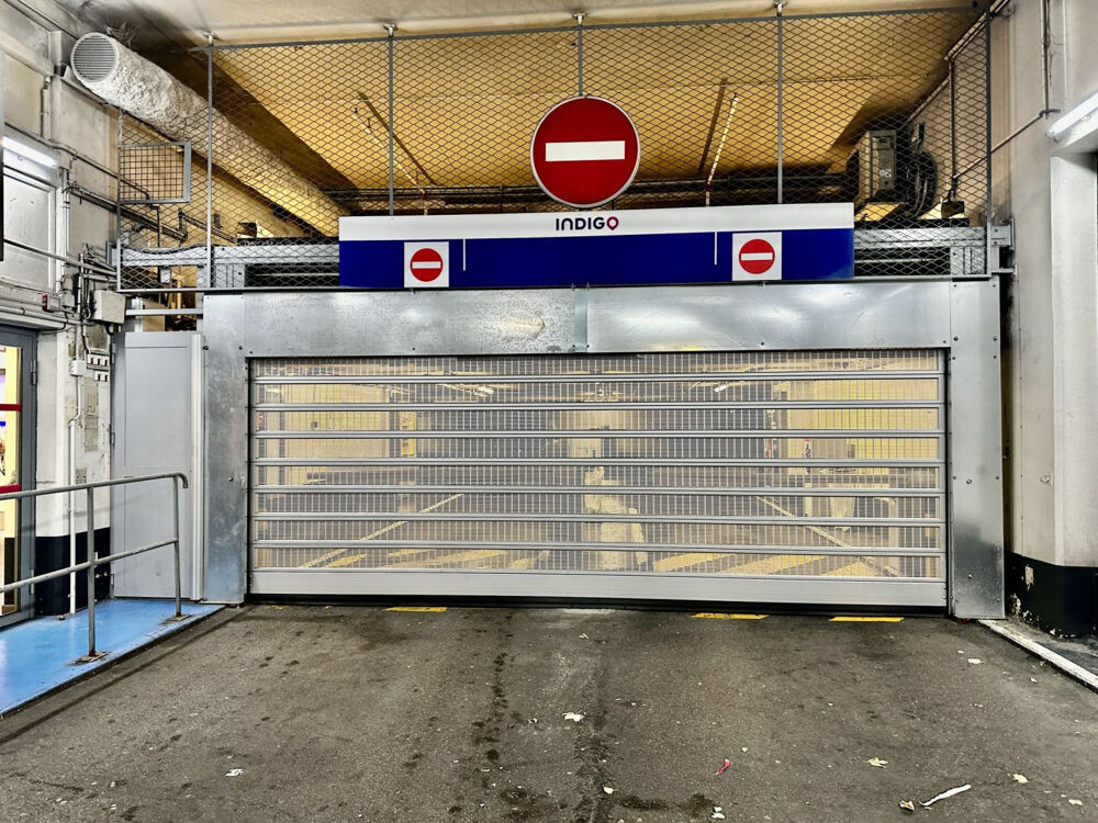 Vente Parking/Garage A  VENDRE place de parking - Hyper centre NANCY Nancy