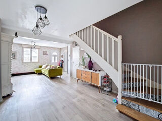  Maison � vendre 9 pi�ces 166 m�