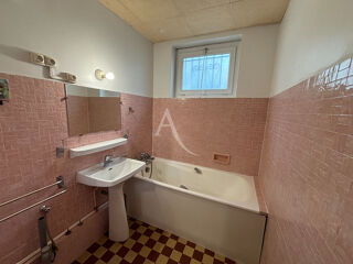  Appartement à louer 3 pièces 54 m²