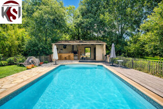  Maison � vendre 8 pi�ces 240 m�