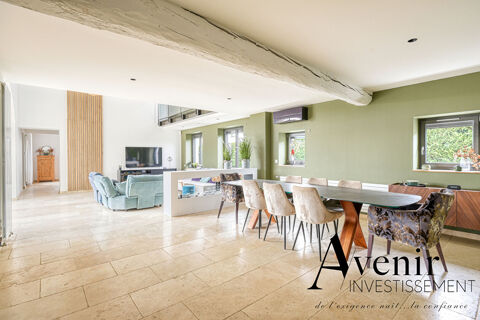  Maison � louer 9 pi�ces 332 m�