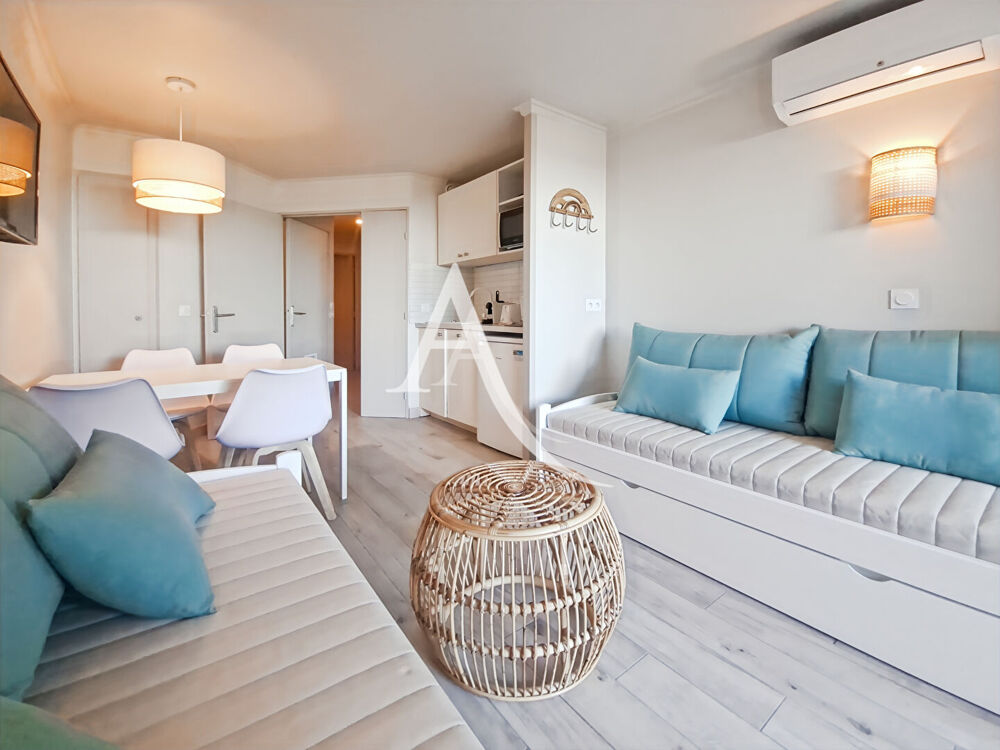 Appartement Cannes 2 pièces 26.72 m² - Rez-de-jardin - Vue mer - Vue mer - Croix des Gardes - Piscine - Tennis - Jardins