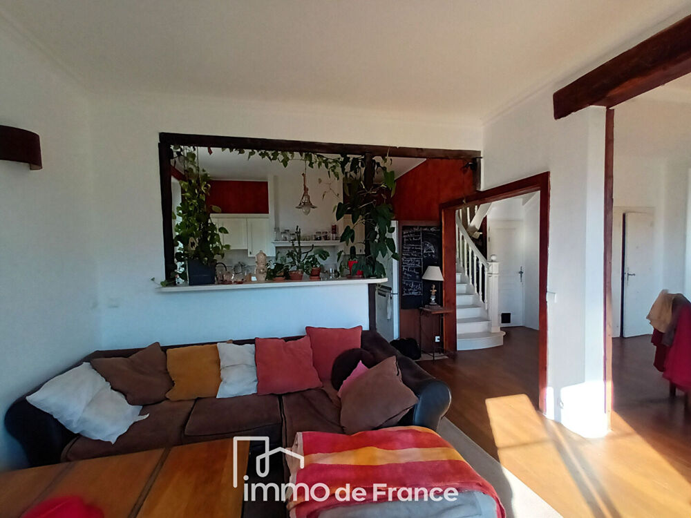 Vente Maison Maison en pierre avec magnifique vue sur la vallée du Lot. Flagnac