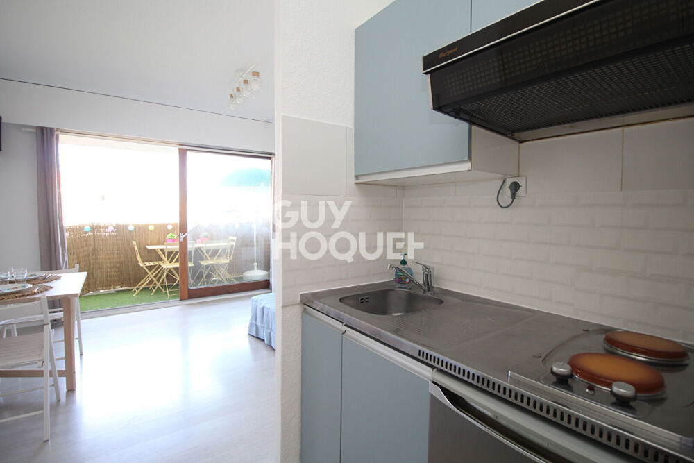 À louer ? Studio meublé à Canet-en-Roussillon, disponible de septembre à juin.