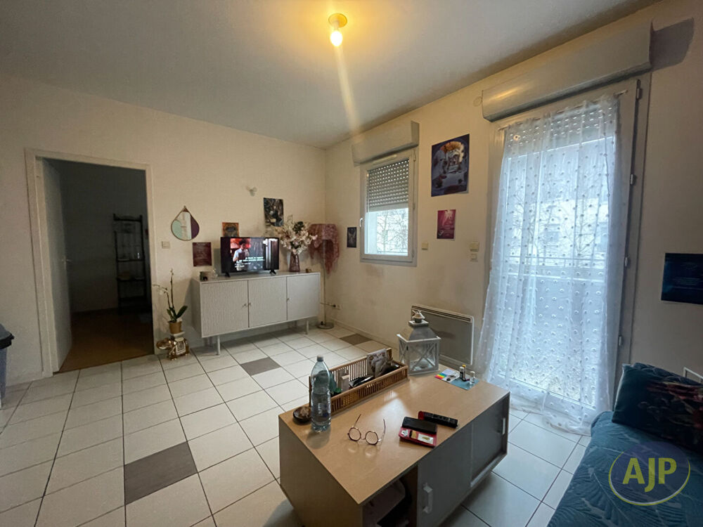 Appartement Saintes 2 pièce(s) 41.79 m2