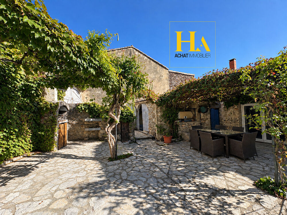 Maison de caractère de 433 m² avec gîte - Saint-Marcel-d'Ardèche
