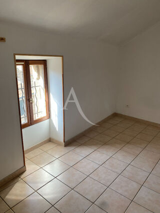 Appartement à louer 3 pièces 39 m²
