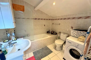  Immeuble à vendre 8 pièces 400 m²