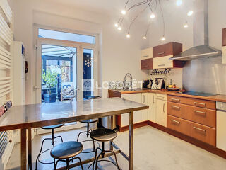  Maison � vendre 9 pi�ces 200 m�