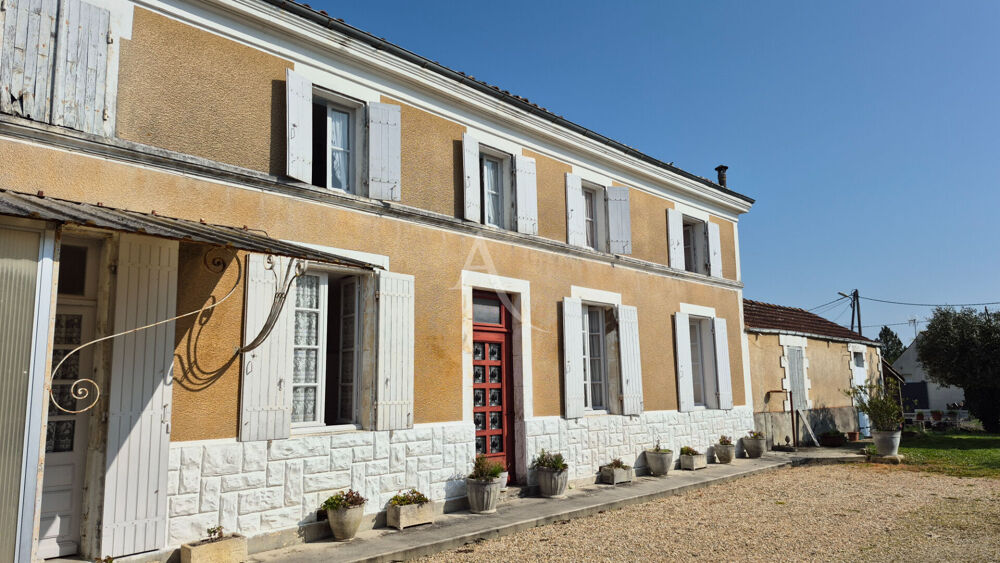 Maison Aujac - corps de ferme avec du potentiel